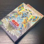 【遊戯王】フレイヤ美品を求めて！17年前のストラク閃光の波動を開封！